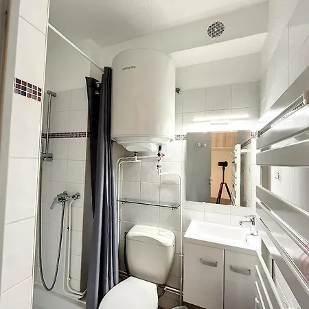 Avec Balcon - Proche Thermes, Centre-ville Et Golf - Animaux Acceptes - Fr-1-451-203 Lamalou-les-Bains